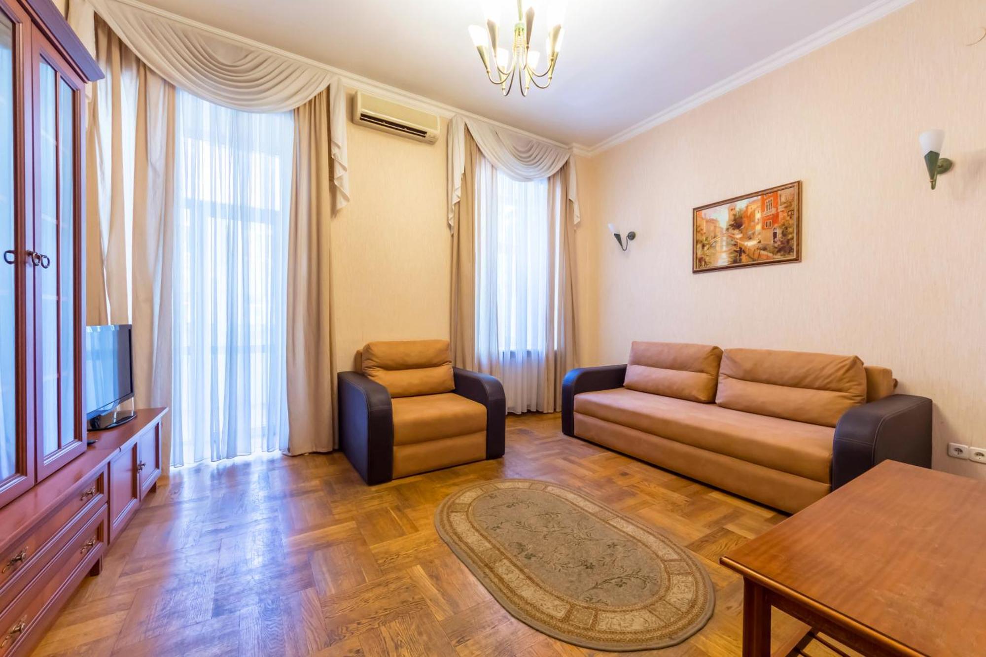 Apartments In The Center On Shota Rustaveli 키예프 외부 사진